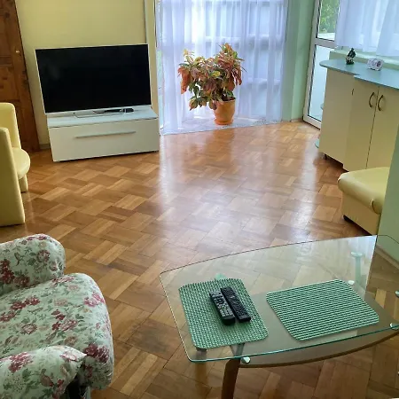 Niko's Апартаменты